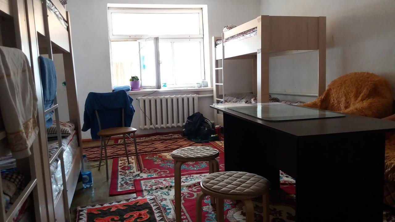 Happy Hostel In Kochkor מראה חיצוני תמונה